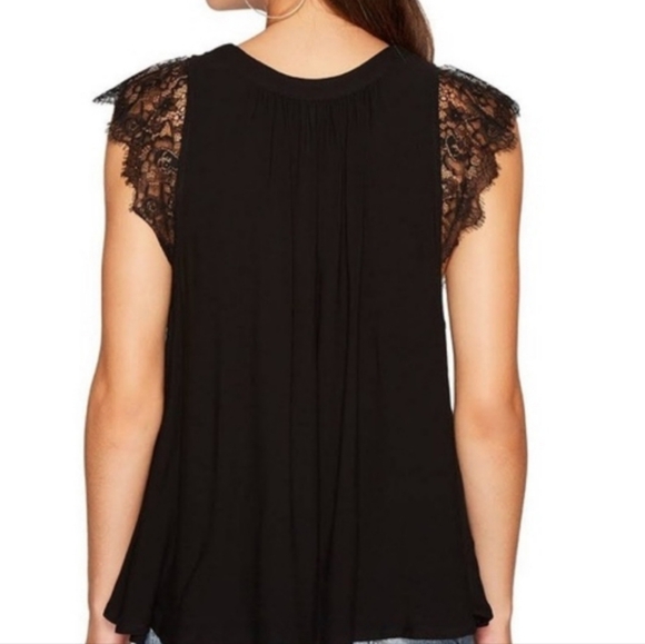 Free People Womens Black V-Neck Lace Trim Top Flowy Style Cap Sleeves - Large - Picture 3 of 11